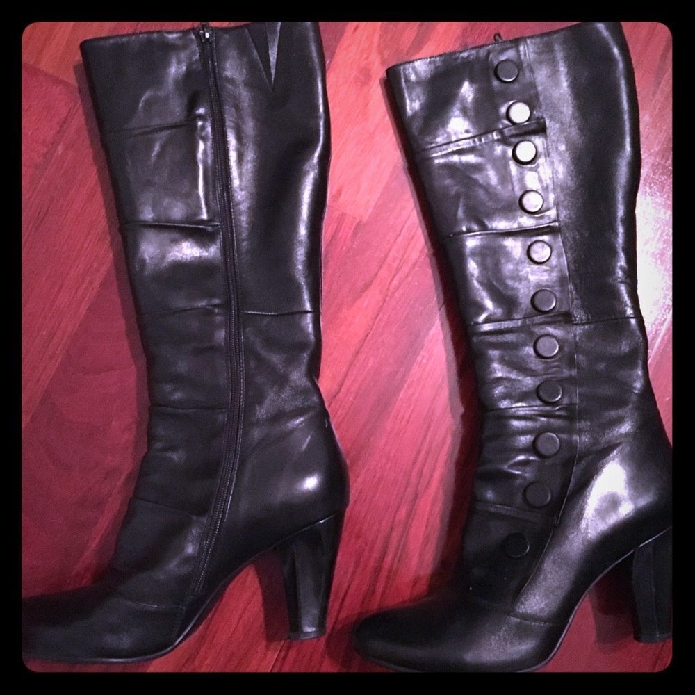 Miz Mooz black leather boots